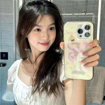 小姑娘艾萝依